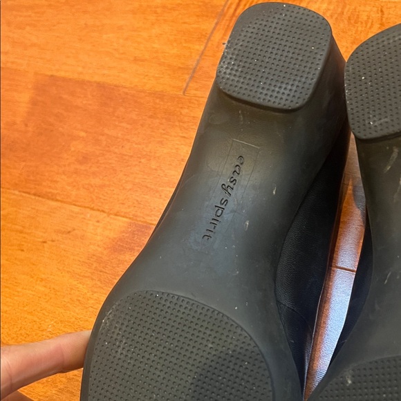 Easy Spirit Classic Black Loafers - Picture 7 of 14